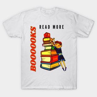 READ MORE BOOKS T-Shirt